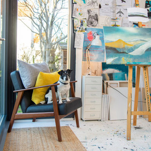 Inspiration for a modern office/studio/workshop in Other.