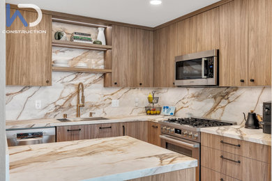 Kitchen photo in San Francisco