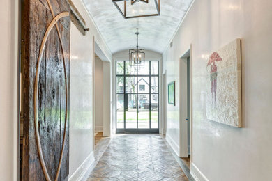 Entryway - contemporary entryway idea in Houston
