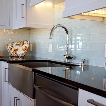 Beautiful Transitional Timeless Kitchen