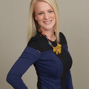 Elizabeth Logan's photo