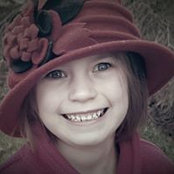 Loni Anderson's photo
