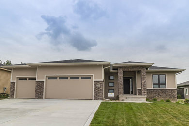 Exterior home idea in Other