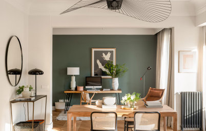 Houzz Tour: Classic Elegance in a 1950s Flat