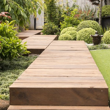 Henderson - Outer Zen