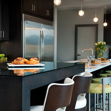Hickory Shaker Kitchen in Coffee Bean