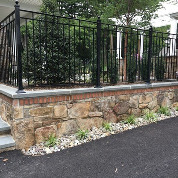 Front and Side Yard Entrance Gardens in Reisterstown