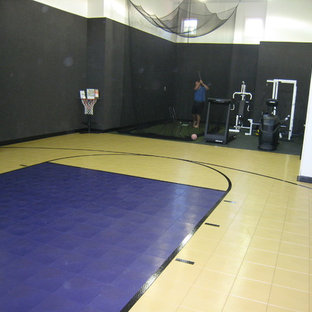 オマハのおしゃれな室内コートの写真