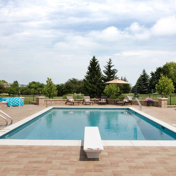 Wadsworth, IL Swimming Pool and Hot Tub