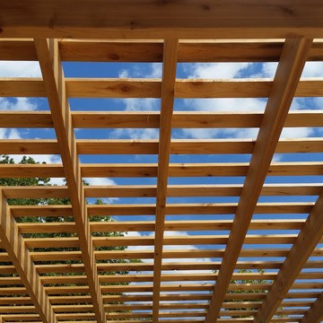 Cedar deck with Pergla and Privacy Screen