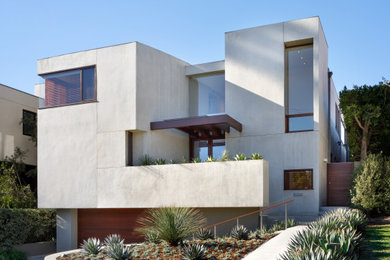 Example of a minimalist exterior home design in Los Angeles