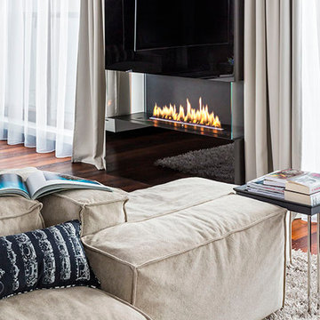Fire Line Automatic 2 model E by Planika, Private Residence, Warsaw