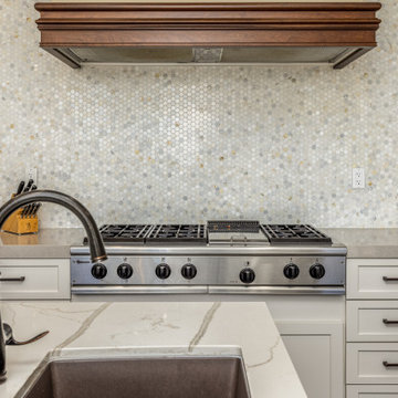 Encinitas Gas Cooktop and Custom Chimney Hood in Kitchen Design and Remodel