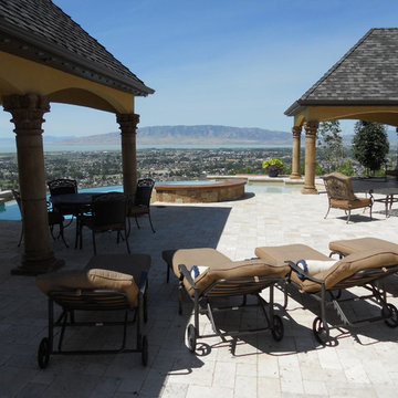 Pool and Spa with Guest House
