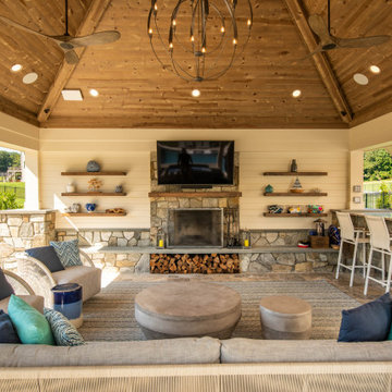 Great Falls Outdoor Retreat