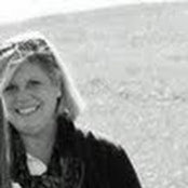 Christy Martin's photo