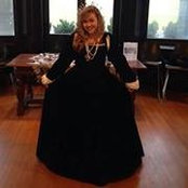 Kathryn Garde's photo