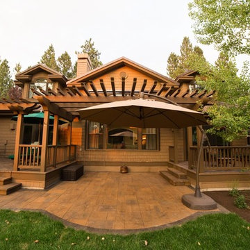 Pergola & Paver Deck