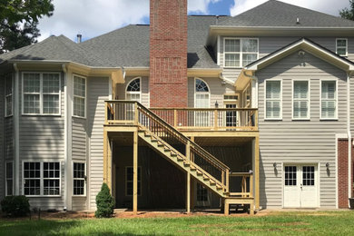 Inspiration for a contemporary deck remodel in Atlanta