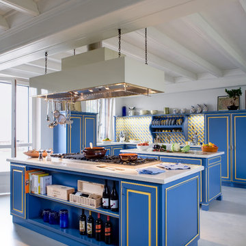 Grande cucina azzurra