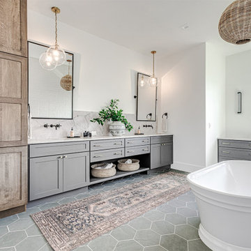 Oconomowoc Lakeshore Luxury: Master Bathroom Revival