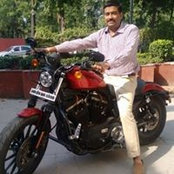 Manoj Grover's photo