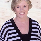 Jayne Winefield's photo