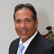 John Gandolfos foto