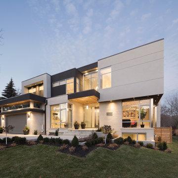 Hixon Modern Home