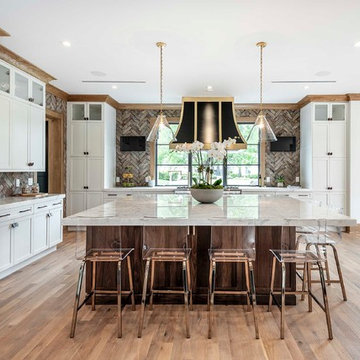 Dixie Pkwy Kitchen