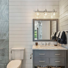 Paseo - Caroline’s Bathroom