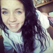 Kayla Manwills foto