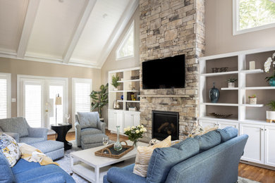 Inspiration for a transitional family room remodel in Richmond