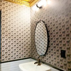 THE BLACK HORSE TAVERN - Furniture