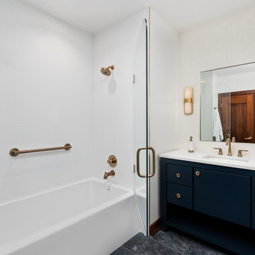 Hinsdale Guest Bath