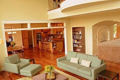 Kitchen - transitional kitchen idea in Seattle
