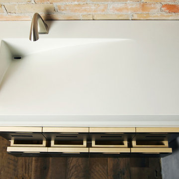 Floating vanity