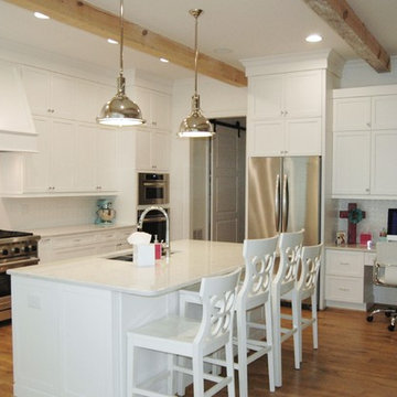 Classic White Kitchen with Natural Wood Details