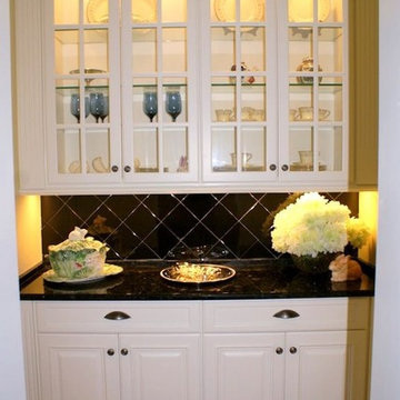 Wet Bars & Wine Areas