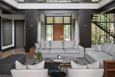 Example of a 1960s living room design in Toronto