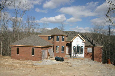 Exterior home photo in Louisville