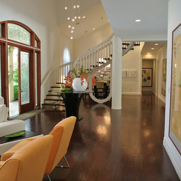 MIAMI, FLORIDA - Stephen Tulloch Residence - By J Design Group - Modern