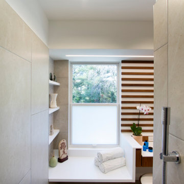 Warm Spa Retreat / Master Bath