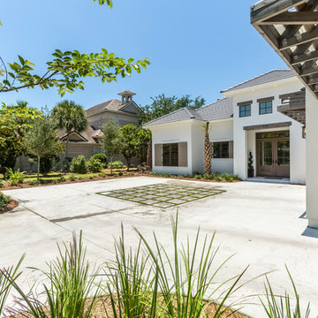 Beautiful Golf Course/Lakefront home in Regatta Bay Golf and Yacht Club