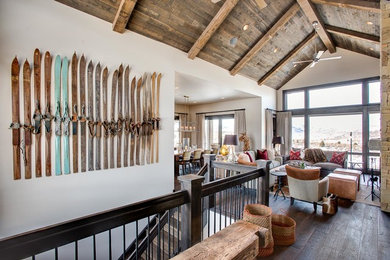 Inspiration for a rustic home design remodel in Austin