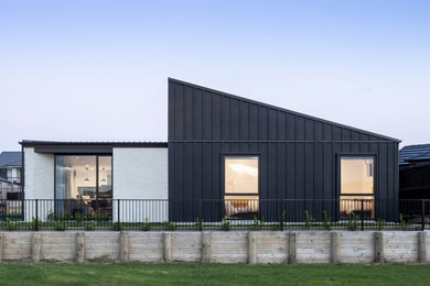 Omokoroa House