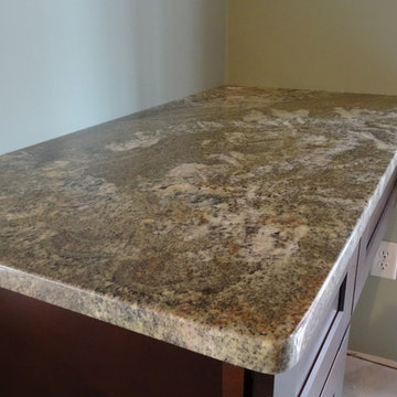 Espresso Shaker Cabinetry & Netuno Bordeaux Granite Countertops