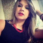 Karina Oliu's photo