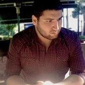 Burak Özbeks billede