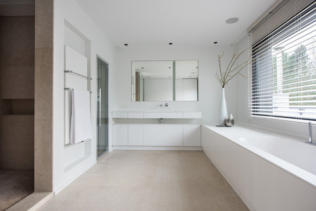 Современный Ванная комната by mayelle architecture intérieure design